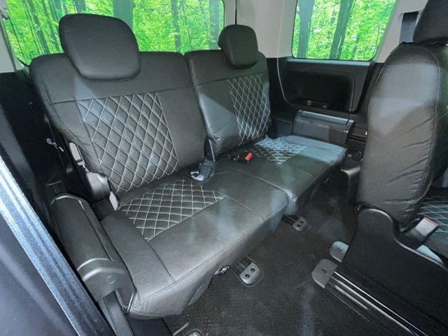 3��ڃV�[�g�͂�������ԗǍD����l�ł��������ƍ����Ē����܂��̂ŁA��l���ł̂��o���������N���N�ł��􂲉Ƒ��ŁA�C�̒m�ꂽ���ԂŁA�h���C�u�ɍs���̂��y���݂ł��ˁ�