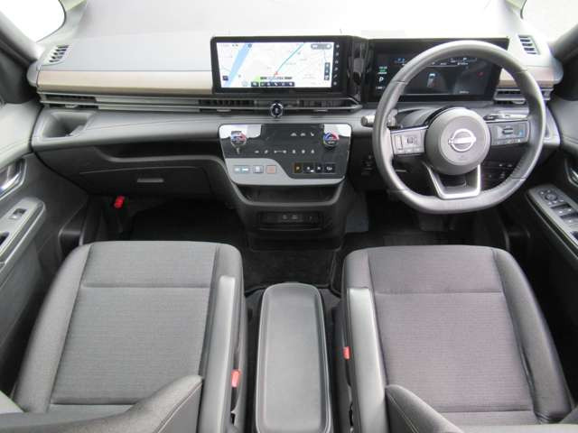 セレナ1.4 e-POWER ハイウェイスターV