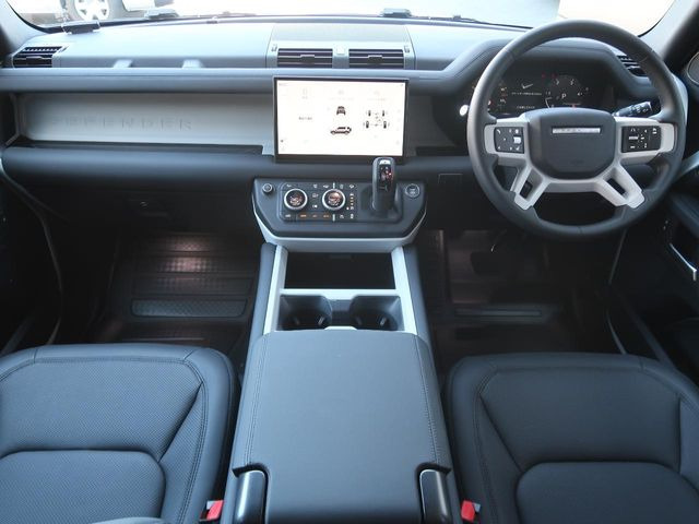 ディフェンダー110 S 3.0L D300 ディーゼル 4WD