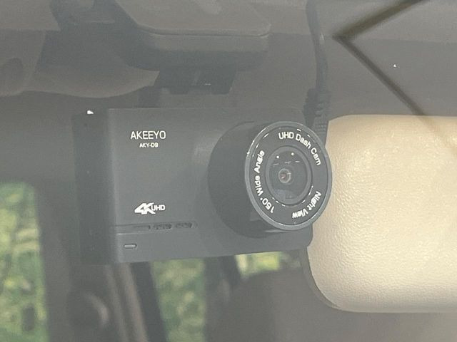 �y�h���C�u���R�[�_�[�z�h���C�u���R�[�_�[����!���s���͂������A������^�]�⎖�̂ɑ��������ہA�f���ŋL�^���A����̃��X�N�ɔ����܂��B���L�^�pSD�J�[�h�͂��q�l�����g�ł��������������K�v������܂��B