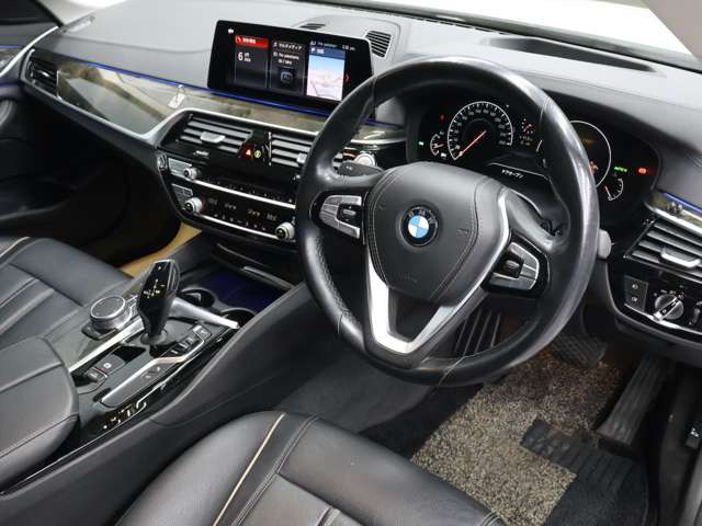 5シリーズセダン530i ラグジュアリー