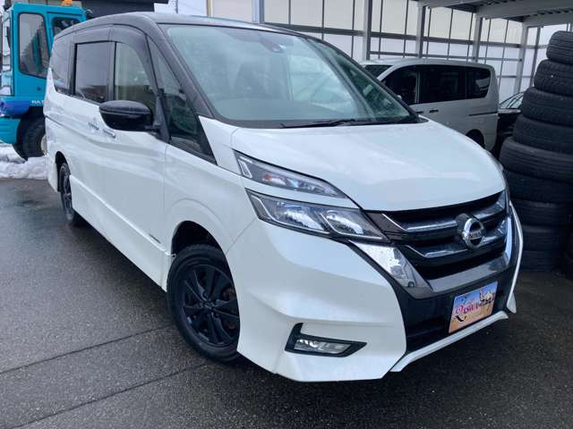 セレナ2.0 ハイウェイスター 4WD