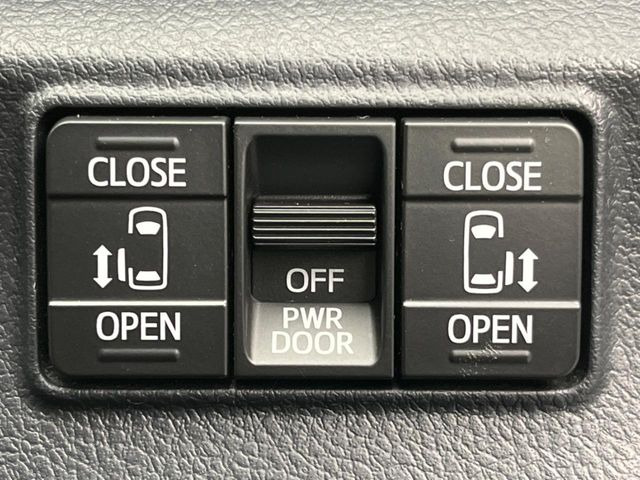 シエンタハイブリッド 1.5 G クエロ