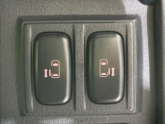 �y�����p���[�X���C�h�h�A�z�X�}�[�g�L�[��^�]�Ȃ̃X�C�b�`�Ō�ȗ����X���C�h�h�A�̊J���\���d��������͂����ăh�A���J����K�v�������A�����Ȃ��q�l�ł��ȒP�ɊJ���߂ł����K�ł���