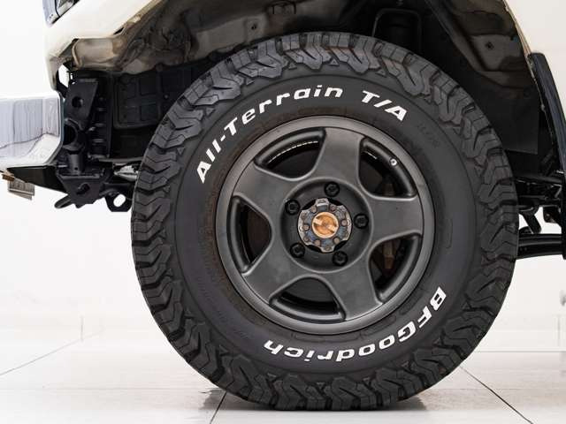 �y �o���O���[�v���^�c �z���X�͍����L���̍����A���Ԑ��X�ł��B���m���ɂĉ^�c���Ă���܂��B���q�l������ڎw���A���S���č����A���Ԃɂ���蒸����悤����`���������܂��B�S�ăA�y���^�ɂ��C�����������B