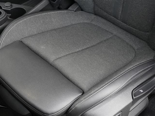 2シリーズアクティブツアラー218i