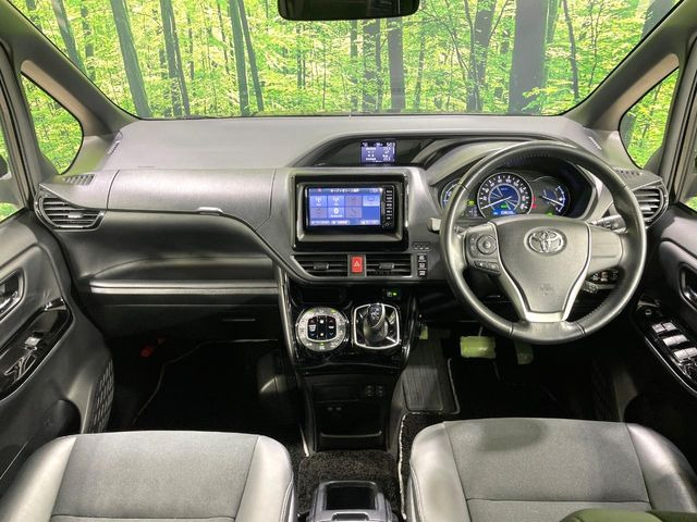 ノア1.8 ハイブリッド Si W×B