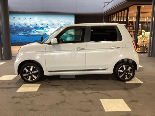 N-ONEプレミアム 4WD