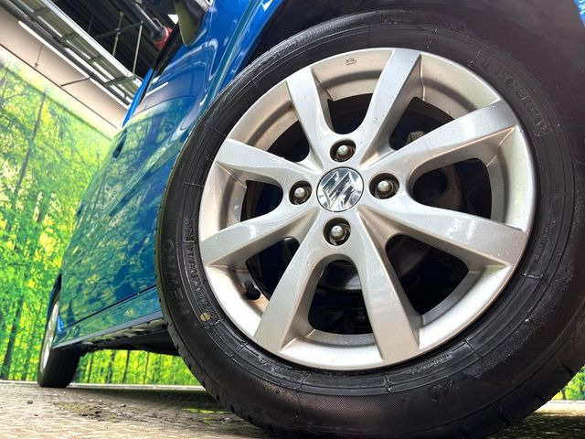 �y����14�C���`�A���~�z�C�[���z�O�ςɃ}�b�`���������A���~�z�C�[���𑕒����Ă���܂��B�e��ЊO�A���~�z�C�[����A�X�^�b�h���X�^�C�����戵�����Ă���܂��B���񂲑��k����������