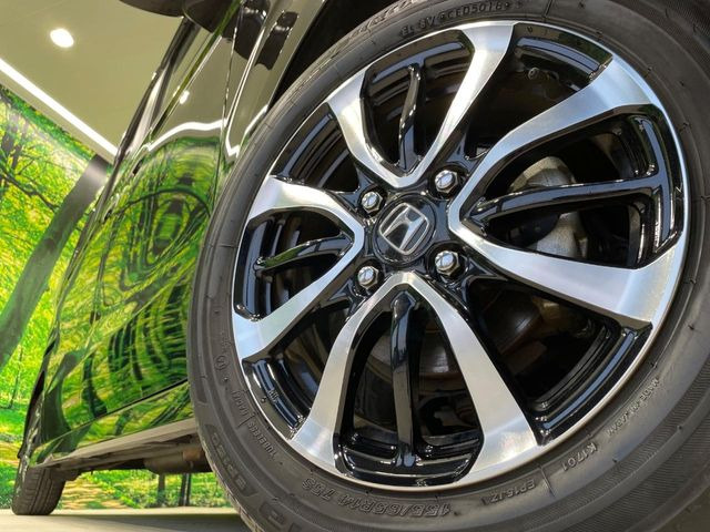 �y����14�C���`�A���~�z�C�[���z�O�ςɃ}�b�`���������A���~�z�C�[���𑕒����Ă���܂��B�e��ЊO�A���~�z�C�[����A�X�^�b�h���X�^�C�����戵�����Ă���܂��B���񂲑��k����������