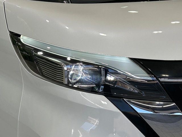 �yLED�w�b�h���C�g�z���V����ԑ��s�����ǍD�Ȏ��E���m�ۂ����S���ĉ^�]�ł��鍂�P�xLED�w�b�h���C�g�𑕔�!�_�����x�������A����d�͂��}�����Ă��܂��B