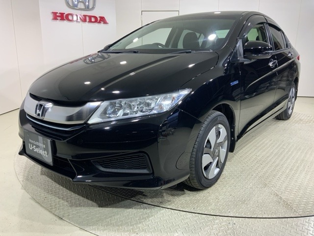 グレイス1.5 ハイブリッド LX