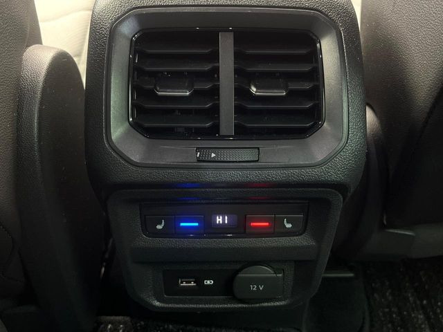 ���㕔���Ȃ��C�ɂȂ�悤�ȃL�Y�E�����ւ��蓙�A�傫�ȃ_���[�W�͂Ȃ��A�ǍD�ȏ�Ԃł��B