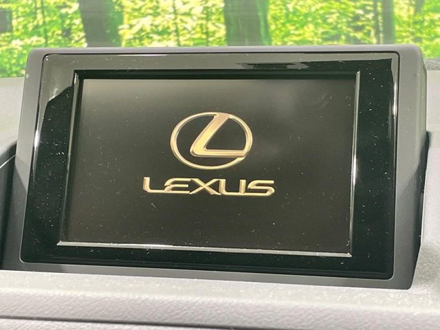 �y���[�J�[�����i�r�z�C���e���A�ɗn�����ރX�^�C���b�V���ȁu��p�݌v�v���[�J�[�i�r�𑕔��􎋔F���⑀�쐫�ȂǊ�{���\�ɂ��D��A���㎿�ȃJ�[���C�t�����y���݂��������܂��B