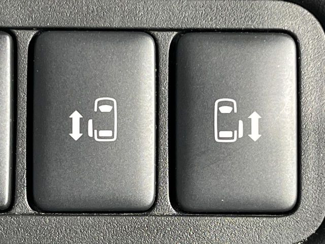 �y�����p���[�X���C�h�h�A�z�X�}�[�g�L�[��^�]�Ȃ̃X�C�b�`�Ō�ȗ����X���C�h�h�A�̊J���\���d��������͂����ăh�A���J����K�v�������A�����Ȃ��q�l�ł��ȒP�ɊJ���߂ł����K�ł���