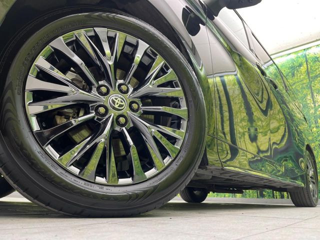 �y����19�C���`�A���~�z�C�[���z�O�ςɃ}�b�`���������A���~�z�C�[���𑕒����Ă���܂��B�e��ЊO�A���~�z�C�[����A�X�^�b�h���X�^�C�����戵�����Ă���܂��B���񂲑��k����������