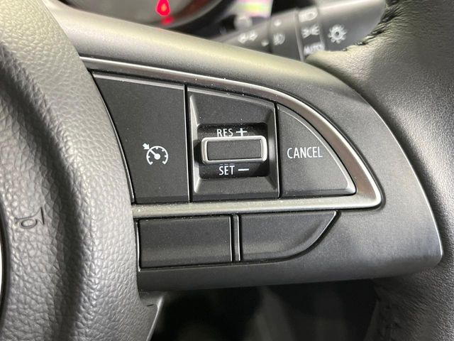 �y�N���[�Y�R���g���[���z�������H�����N���N���s�B�A�N�Z���𗣂��Ă���葬�x�ő��s���ł��A�������^�]���̕��S���y��!�����E�������ȒP�ȃX�C�b�`����Œ����ł��܂��B