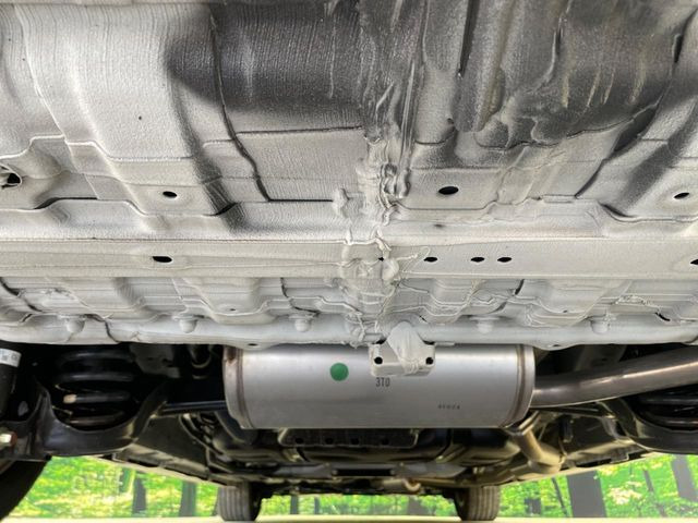 ����肪���ꂢ�Ȃ����ɁA�h�K���H�̎{�H���I�X�X���B�~��n��͂������A���ݕ��ɂ��Z���̕���A��Ń}�����E�E�B���^�[�X�|�[�c���������ɂ��D�]���������Ă���܂��B