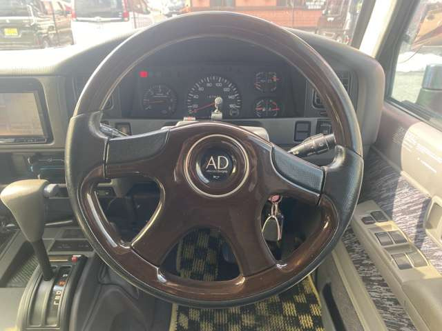 ランドクルーザープラド3.0 SXワイド ディーゼル 4WD