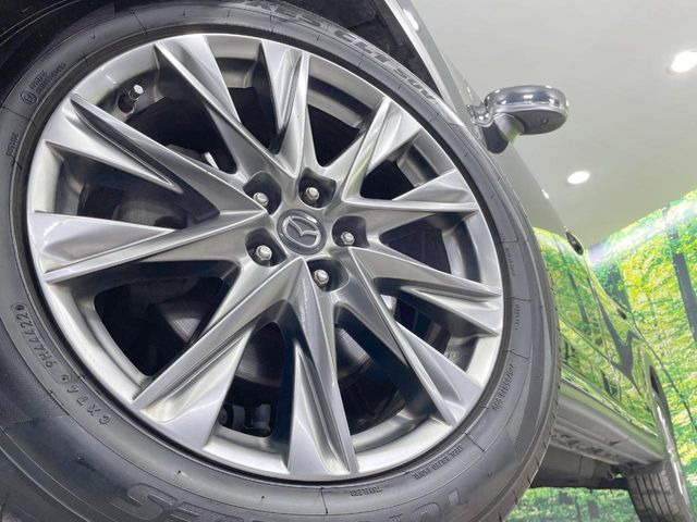 �y����19�C���`�A���~�z�C�[���z�O�ςɃ}�b�`���������A���~�z�C�[���𑕒����Ă���܂��B�e��ЊO�A���~�z�C�[����A�X�^�b�h���X�^�C�����戵�����Ă���܂��B���񂲑��k����������