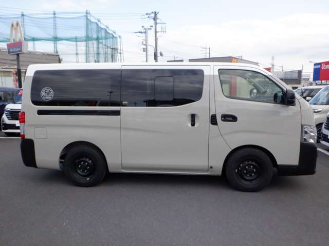 キャラバン2.0 グランドプレミアム GX ロング MYROOM ローンチエディション 跳ね上げベッド