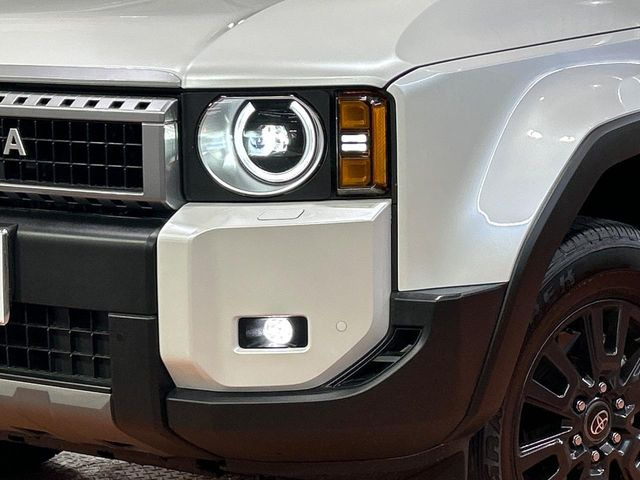 �yLED�w�b�h���C�g�z���V����ԑ��s�����ǍD�Ȏ��E���m�ۂ����S���ĉ^�]�ł��鍂�P�xLED�w�b�h���C�g�𑕔�!�_�����x�������A����d�͂��}�����Ă��܂��B