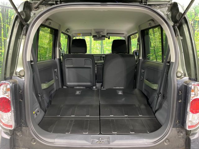 ���i�̂���������ʋ΁A���}���ɏ\���ȉ׎��X�y�[�X���m�ۂ��Ă���܂��B�Z�J���h�V�[�g��|���ƁA�傫�ȉו��̐ύڂ��\�ł���