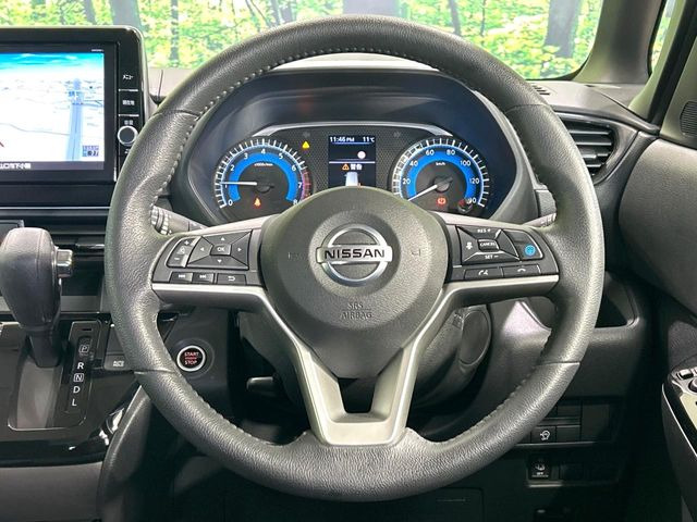 �y�����v�����X�e�A�����O�z�㎿�Ȋv���g�p���邱�ƂŁA��ɂ����������݂ƂĂ��^�]���₷���n���h���ł���