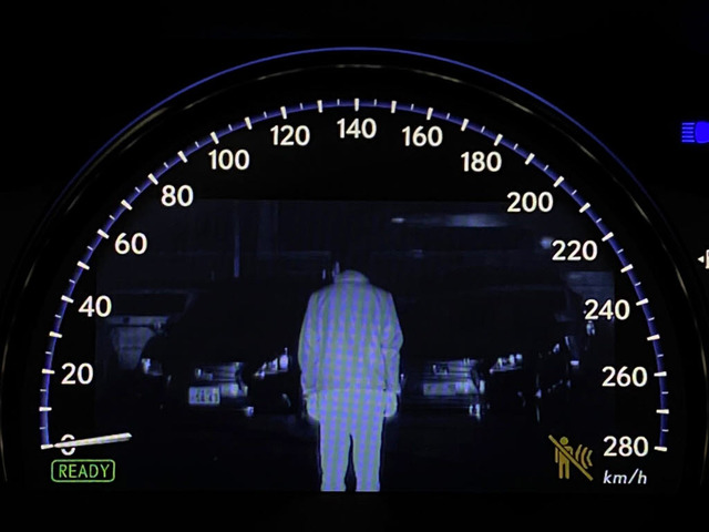 �H���I�v�V����!�i�C�g�r���[!�ߐԊO�����Ǝ˂��ĕ��s�҂Ȃǂ̎p���f�B�X�v���C�ɓ��e���邱�ƂŁA���F������Ώۂ��m�F���₷�����A��ԑ��s���̈��S�������߂܂�!