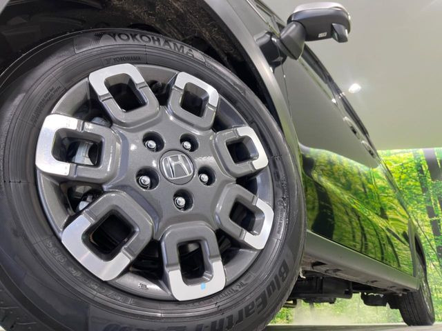 �y�O���[�h��p���������C���`�A���~�z�C�[���z�f�U�C�����̍��������A���~�z�C�[���𑕒����Ă���܂��B�e��ЊO�A���~�z�C�[����A�X�^�b�h���X�^�C�����戵�����Ă���܂��B���񂲑��k����������