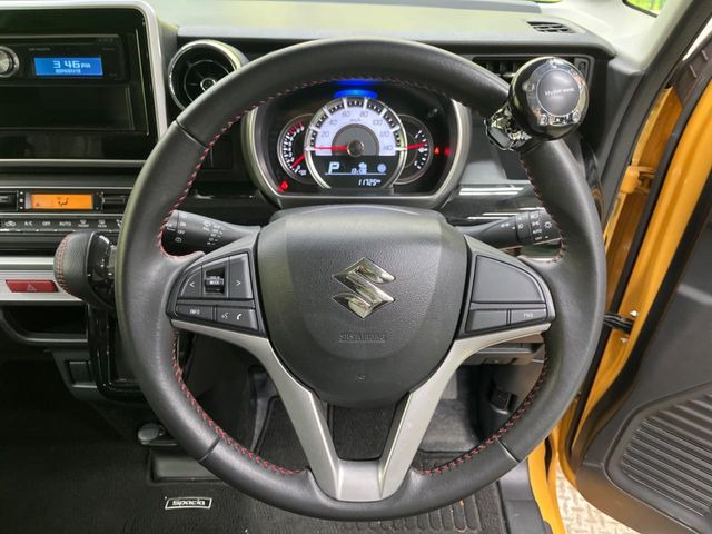 �y�X�Y�L �Z�[�t�e�B�T�|�[�g�z���s���ɑO���̎ԗ�����F�����A�Փ˂������Ȏ��͌x��ƃu���[�L�ŏՓˉ���Ɣ�Q�y�����A�V�X�g�B�����S�Ƀh���C�u�����y���݂��������܂��B