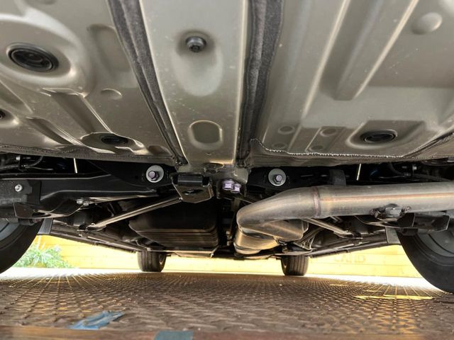 下回りがきれいなうちに、防錆加工の施工がオススメ。降雪地域はもちろん、沿岸部にお住いの方や、趣味でマリン・ウィンタースポーツをされる方にご好評いただいております。