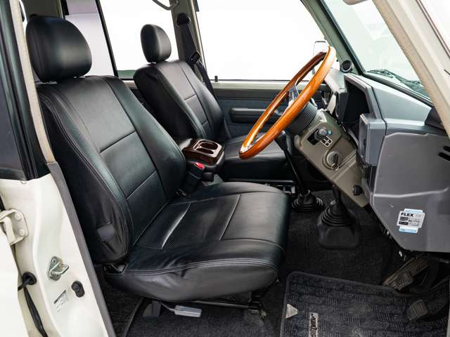 �y �o���O���[�v���^�c �z���X�͍����L���̍����A���Ԑ��X�ł��B���m���ɂĉ^�c���Ă���܂��B���q�l������ڎw���A���S���č����A���Ԃɂ���蒸����悤����`���������܂��B�S�ăA�y���^�ɂ��C�����������B