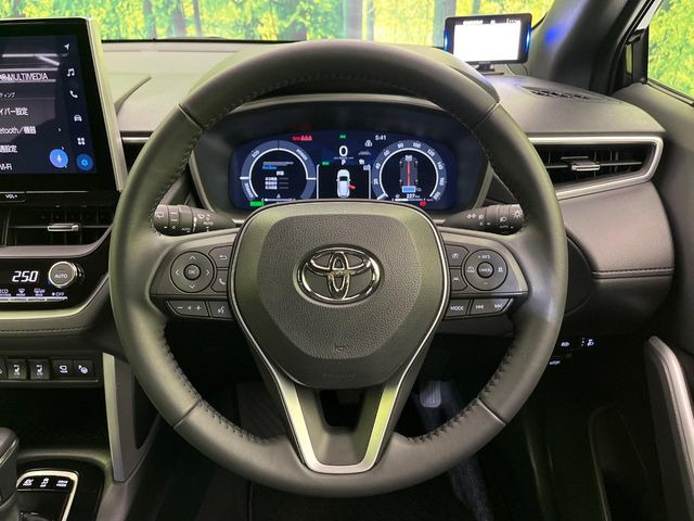 �y�����v�����X�e�A�����O�z�㎿�Ȋv���g�p���邱�ƂŁA��ɂ����������݂ƂĂ��^�]���₷���n���h���ł���