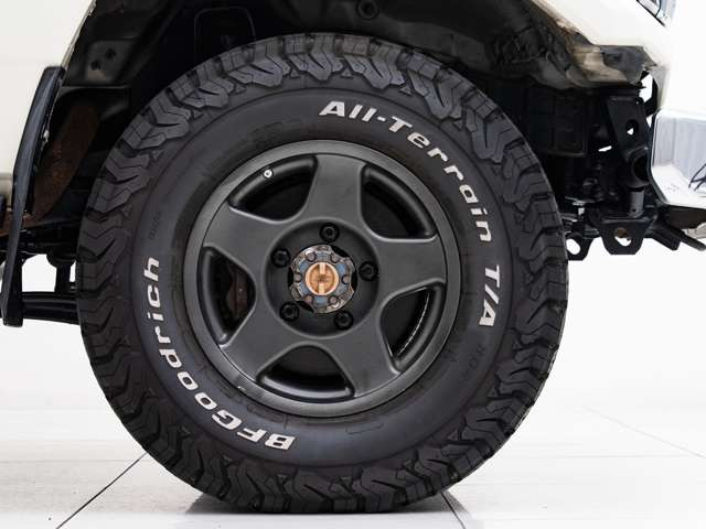 �A�����ÎԂ̓A�t�^�[�����e�i���X�̐M�������ߎ肾�ƍl���Ă���܂��B���X�͂��q�l�ƒ������t�����������A���ɐ������傫���Ȃ��X��ڎw���܂��B���[�Ԍォ�炪���q�l�Ƃ̃J�[���C�t�̎n�܂肾�ƍl���Ă��܂��B