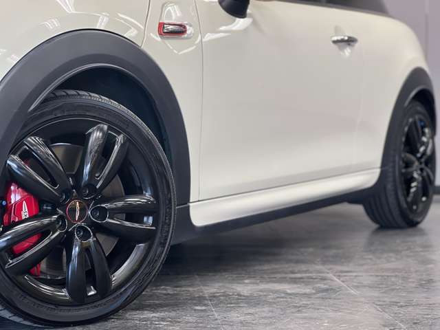 �y�����̔��z�����̂��q�l�A���X����̂͂������&hellip;�ƌ������q�l�B�����X���������Ȃ��Ă��A���[���⃉�C���ɂĂ��Ԃ̂��ē��\�ł��B���C�y�ɂ��₢���킹�������B