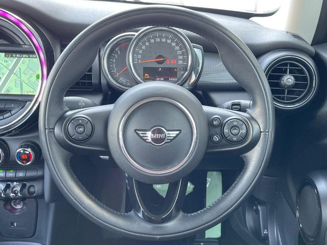 ���n���h�����̃X�������Ȃ��A���ꂢ�ȏ�Ԃ��ێ����Ă���܂��B�e�X�C�b�`���̓�����m�F�ς݂ł��B