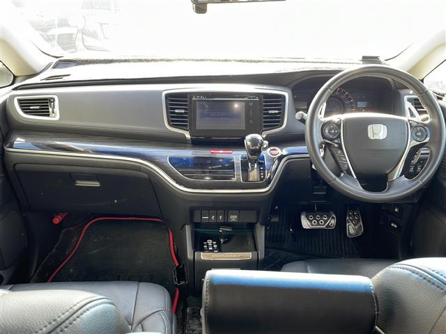 オデッセイ2.4 アブソルート