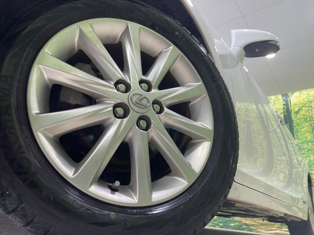 �y����16�C���`�A���~�z�C�[���z�O�ςɃ}�b�`���������A���~�z�C�[���𑕒����Ă���܂��B�e��ЊO�A���~�z�C�[����A�X�^�b�h���X�^�C�����戵�����Ă���܂��B���񂲑��k����������