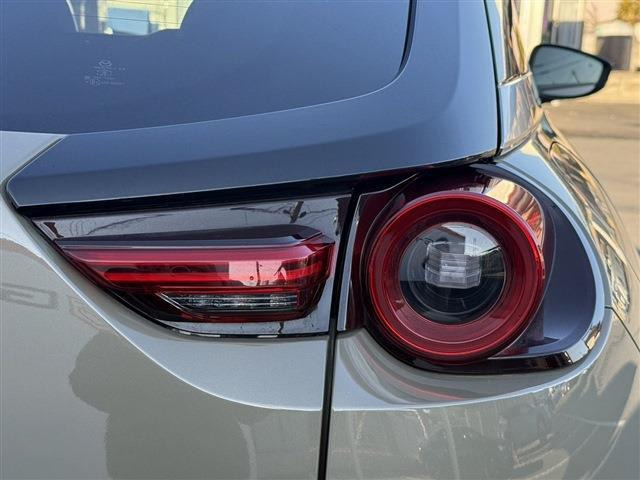 ���Ǝҗl�ւ̔̔��͂��f�肳���Ă��������܂��B �Ԍ������ԗ��̏ꍇ�́A�Ԍ����擾�������x�������z�ŕ\�����Ă���܂��B