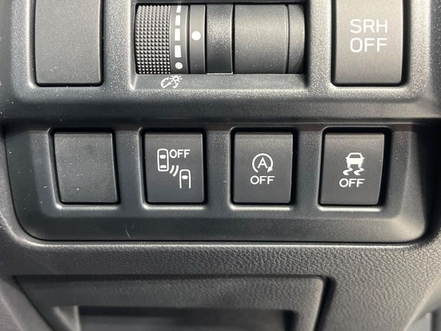 �y�����r�[�N���f�B�e�B�N�V�����z���s���A�h�A�~���[�̎��p�ɂȂ�₷���ӏ��Ɍ㑱�Ԃ��ڋ߂���ƃT�C�h�~���[�t�߂Ɍx����\���A�h���C�o�[�ɒ��ӊ��N�ƁA����̍ۂ̓n���h��������A�V�X�g�����܂��B