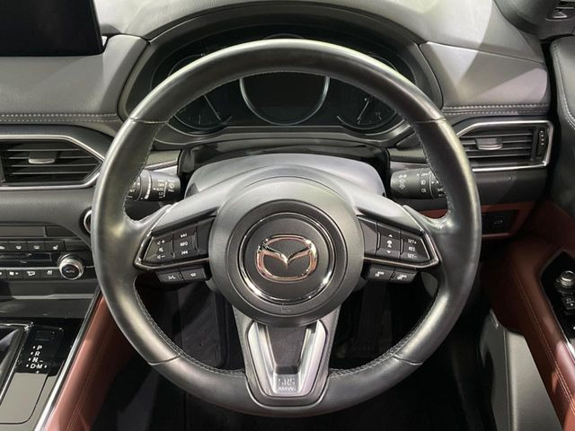 �y�����v�����X�e�A�����O�z�㎿�Ȋv���g�p���邱�ƂŁA��ɂ����������݂ƂĂ��^�]���₷���n���h���ł���