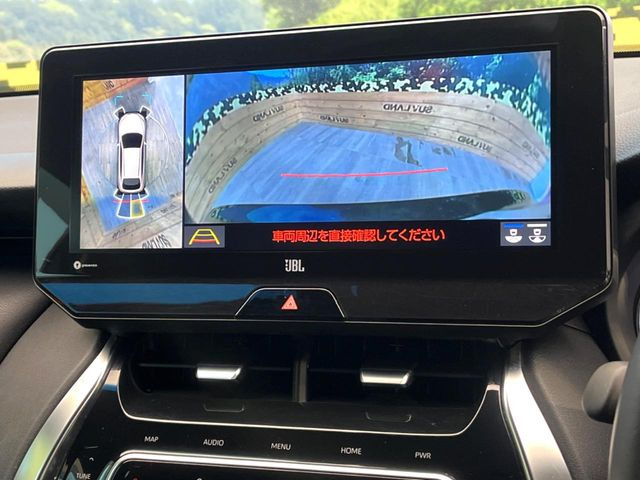 �y�p�m���~�b�N�r���[���j�^�[�z��p�̃J�����ɂ��A�ォ�猩���낵���悤�Ȏ��_��360�x�N���}�̎��͂��m�F���邱�Ƃ��ł��܂������p�������m�F���₷���A�����ꏊ�ł̐؂�Ԃ��⒓�Ԃ��X���[�Y�ɍs���܂��B