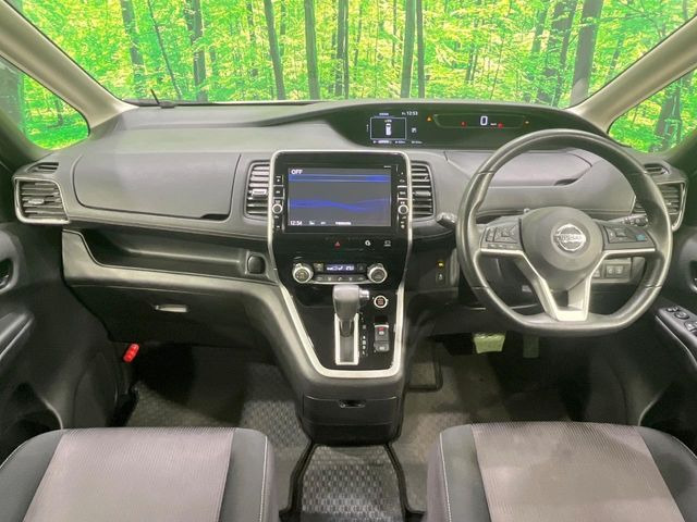 セレナ2.0 ハイウェイスター Vセレクション