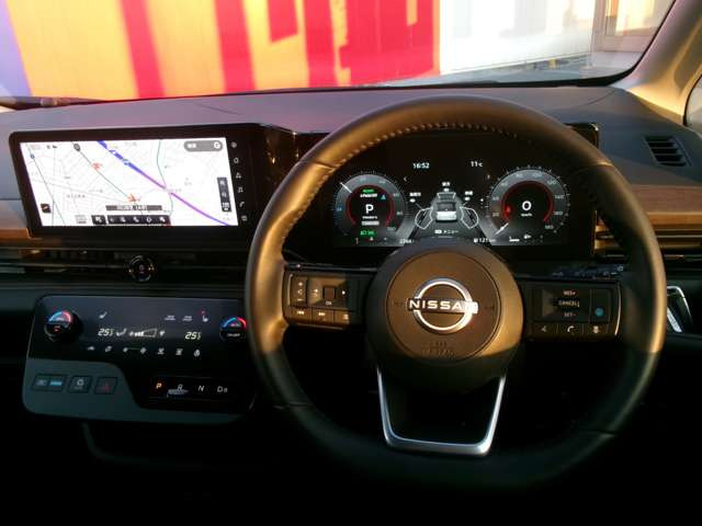 セレナ1.4 e-4ORCE ハイウェイスターV 4WD