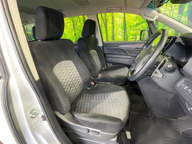 �^�]�Ȃ܂��ɂ͏\���ȃX�y�[�X������A�啿�ȕ��ł��������^�]���Ă�����������ł��B