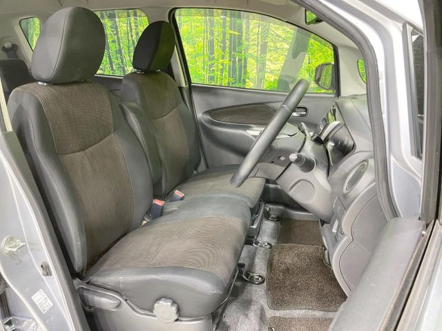 �^�]�Ȃ܂��ɂ͏\���ȃX�y�[�X������A�啿�ȕ��ł��������^�]���Ă�����������ł��B