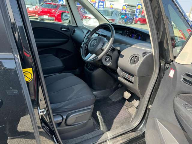 ���W����ɂ͍��i���̒��ÎԂ�V�Ԃ��������ł����W���䐔100��̑�^�W����֐��񂲗��X����������