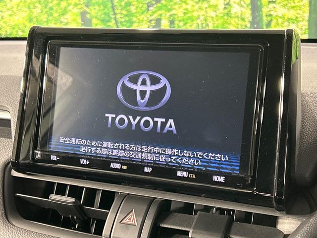 �y����8�^�i�r�z�l�C�̏����i�r�𑕔��B�I�[�f�B�I�@�\���[�����Ă���ABluetooth�ڑ�����΂������̃X�}�z��MP3�v���C���[�̉��y���Đ��\!�����̉^�]������Ɋy�����Ȃ�܂�!!