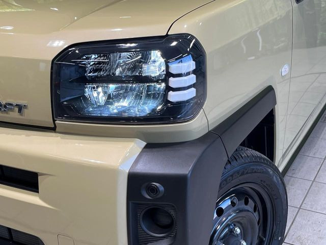 �yLED�w�b�h���C�g�z���V����ԑ��s�����ǍD�Ȏ��E���m�ۂ����S���ĉ^�]�ł��鍂�P�xLED�w�b�h���C�g�𑕔�!�_�����x�������A����d�͂��}�����Ă��܂��B